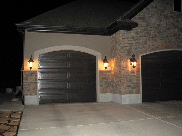 1132 W River Ridge Ln